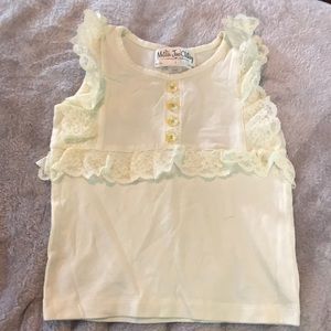 Size 2 ivory tank with lace
